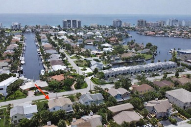 Beach Townhome/Townhouse Active Under Contract in Delray Beach, Florida