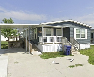 Beach Home For Sale in Traverse City, Michigan