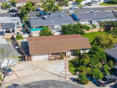 Beach Home For Sale in Santa Ana, California