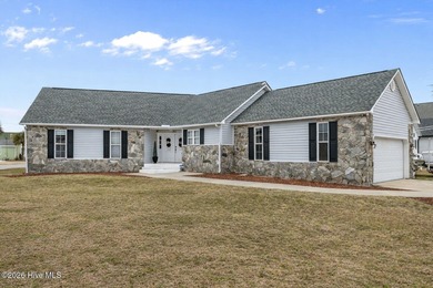 Beach Home For Sale in Atlantic Beach, North Carolina