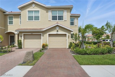 Beach Townhome/Townhouse For Sale in Naples, Florida