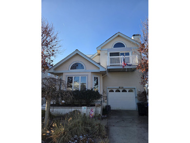 Beach Home For Sale in Avalon, New Jersey