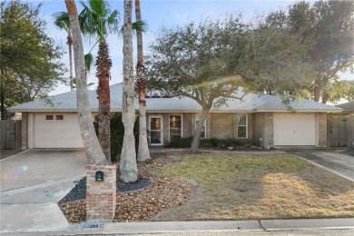 Beach Home For Sale in Corpus Christi, Texas