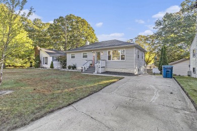 Beach Home For Sale in Ludington, Michigan