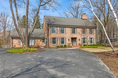Beach Home For Sale in Fox Point, Wisconsin