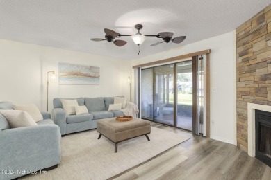 Beach Condo For Sale in Ponte Vedra Beach, Florida