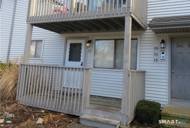 Beach Condo Sale Pending in West Haven, Connecticut
