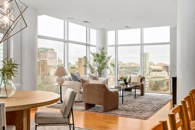 Beach Condo For Sale in Milwaukee, Wisconsin