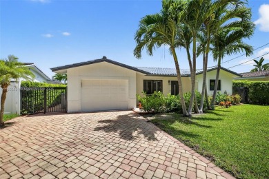 Beach Home For Sale in Pompano Beach, Florida