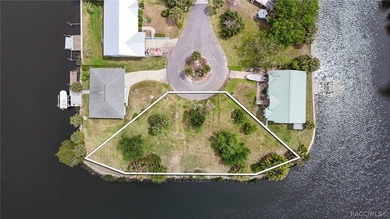 Beach Lot For Sale in Crystal River, Florida