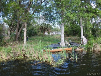 Beach Home Sale Pending in Inglis, Florida