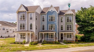 Beach Townhome/Townhouse For Sale in Cleveland, Ohio