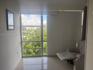 Beach Condo For Sale in Sunny Isles Beach, Florida