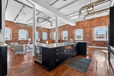 Beach Condo For Sale in Biddeford, Maine