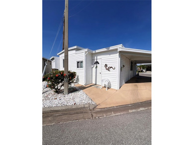 Beach Home For Sale in Venice, Florida