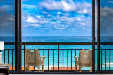 Beach Condo For Sale in Singer Island, Florida