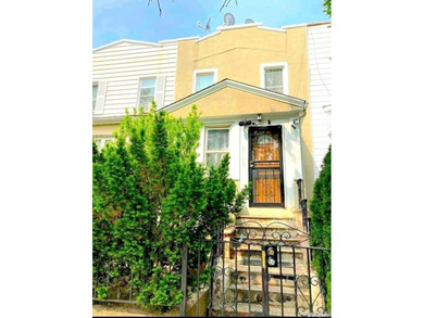 Beach Home For Sale in East Elmhurst, New York