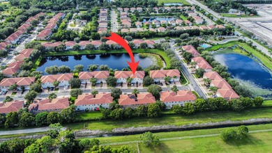 Beach Townhome/Townhouse For Sale in Greenacres, Florida