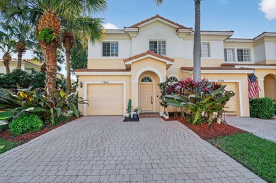 Beach Townhome/Townhouse For Sale in Boynton Beach, Florida