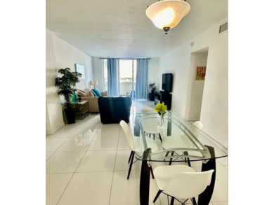 Beach Condo For Sale in Hollywood, Florida