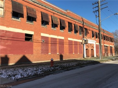 Beach Commercial Off Market in Cleveland, Ohio