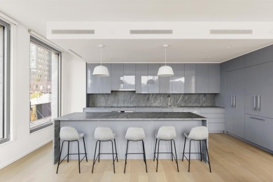 Beach Condo For Sale in Brooklyn, New York