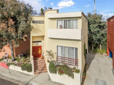 Beach Townhome/Townhouse For Sale in Venice, California