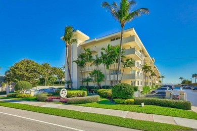 Beach Condo For Sale in Juno Beach, Florida