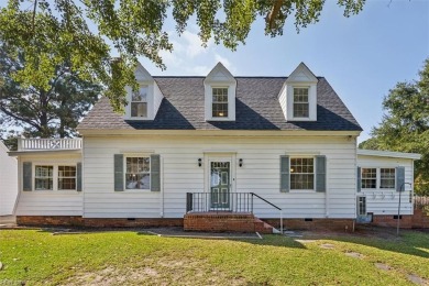 Beach Home For Sale in Chesapeake, Virginia