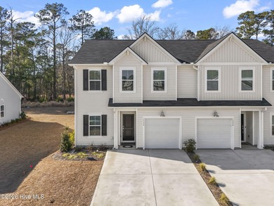 Beach Townhome/Townhouse For Sale in Ocean Isle Beach, North Carolina