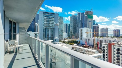 Beach Condo For Sale in Miami, Florida