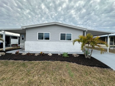 Beach Home For Sale in Venice, Florida