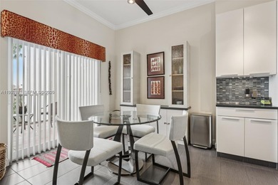 Beach Condo For Sale in Tamarac, Florida