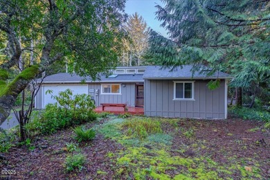 Beach Condo For Sale in Depoe Bay, Oregon