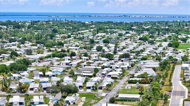 Beach Lot For Sale in Jensen Beach, Florida