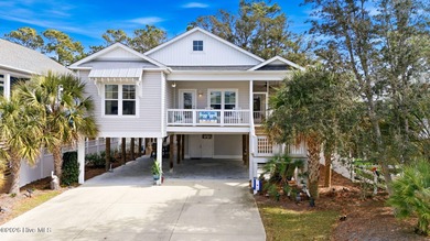 Beach Home For Sale in Oak Island, North Carolina