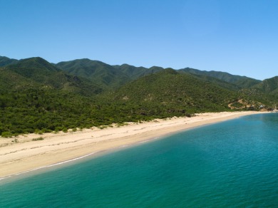 Beach Lot For Sale in East Cape, 