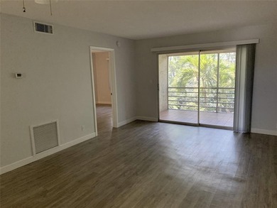 Beach Condo For Sale in Fort Lauderdale, Florida