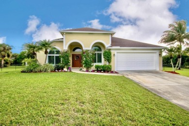 Beach Home For Sale in Palm Beach Gardens, Florida