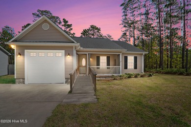 Beach Home For Sale in Southport, North Carolina