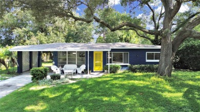 Beach Home Sale Pending in Tampa, Florida