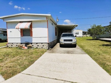 Beach Home For Sale in South Daytona, Florida