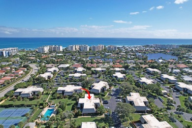 Beach Townhome/Townhouse For Sale in Jupiter, Florida