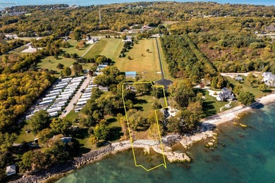 Beach Home For Sale in Port Clinton, Ohio