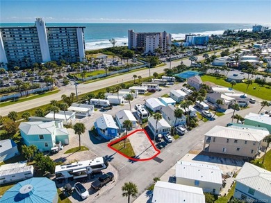 Beach Lot For Sale in Jensen Beach, Florida