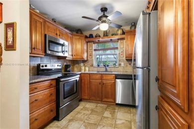 Beach Condo For Sale in Hollywood, Florida