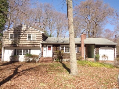 Beach Home Sale Pending in Wading River, New York