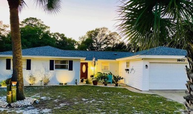 Beach Home For Sale in Gulf Breeze, Florida