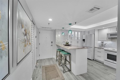 Beach Condo For Sale in Pompano Beach, Florida