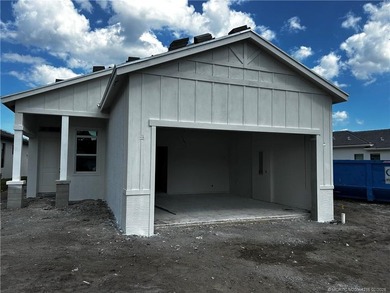 Beach Home For Sale in Port Saint Lucie, Florida